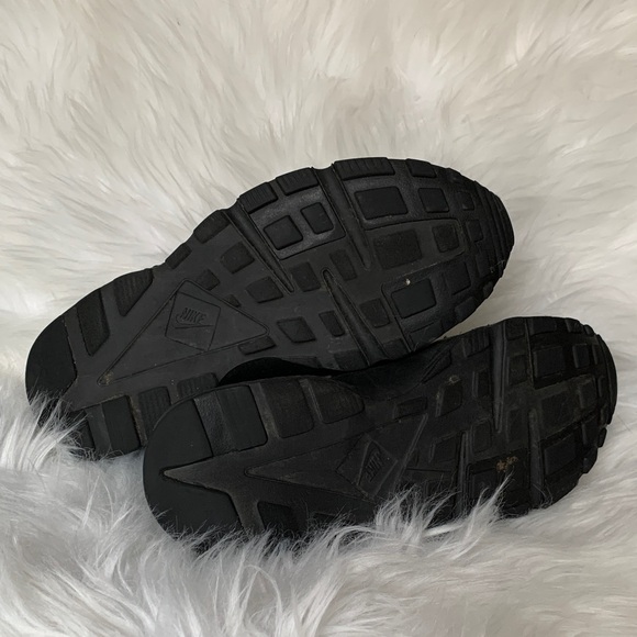 Youth Nike Unisex Huarache Run Triple Black - Picture 2 of 8